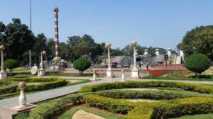 NTR Gardens Hyderabad Ticket Price 2026 | Hussain Sagar Lakeside Park — Entry Fee, Timings, Attractions & Complete Visitor Guide